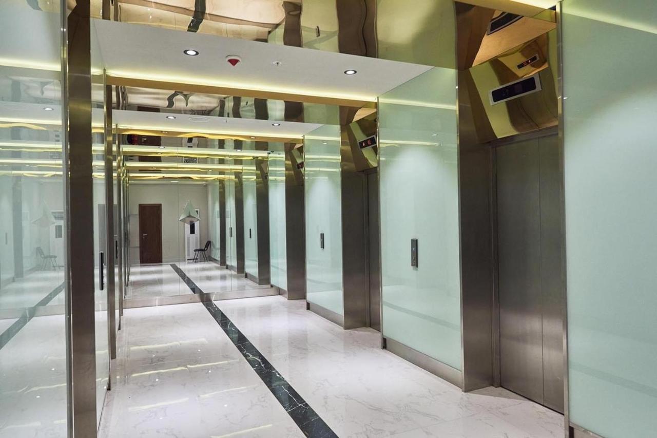 Batumi Aparthotel Orbi Twin Skyscraper المظهر الخارجي الصورة